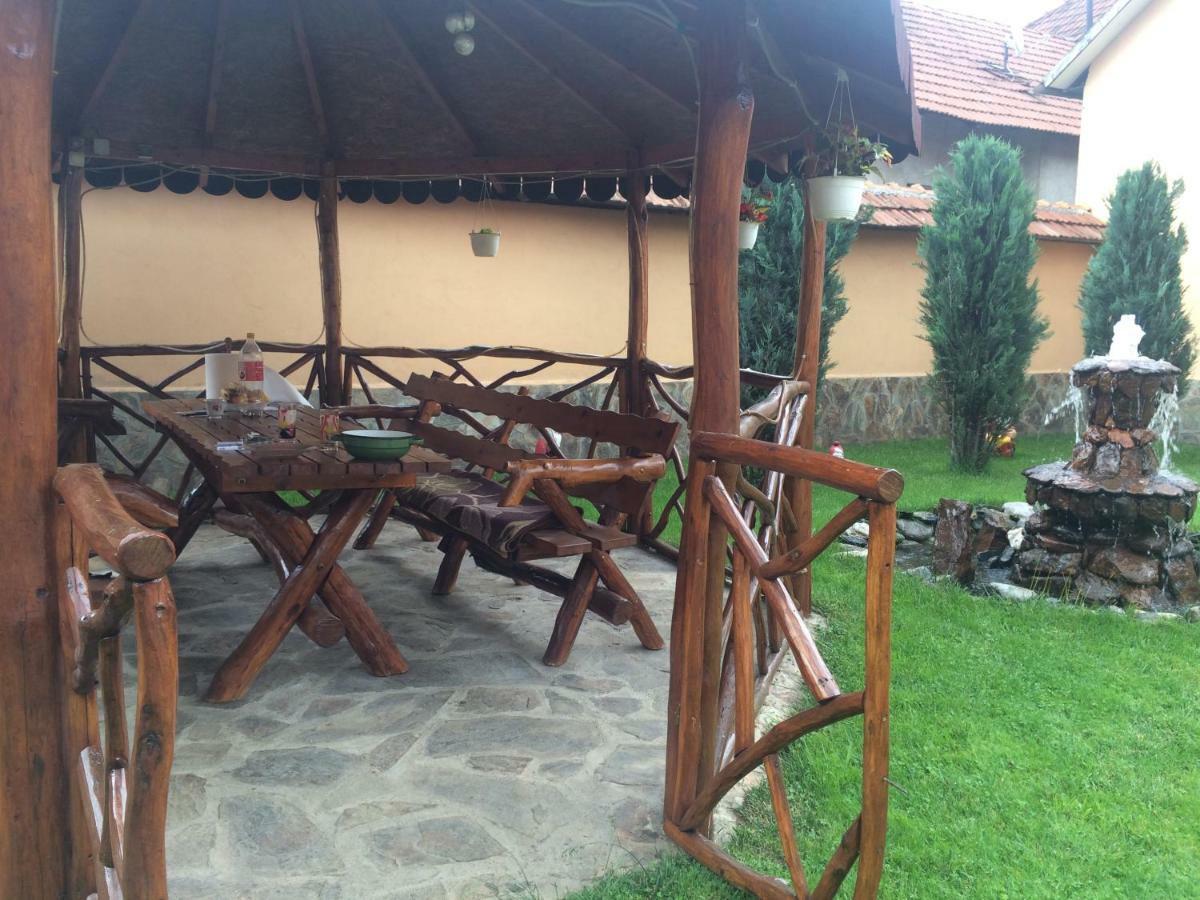 Country House Egomer Calugari Luaran gambar