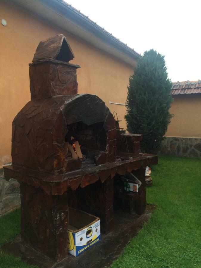 Country House Egomer Calugari Luaran gambar